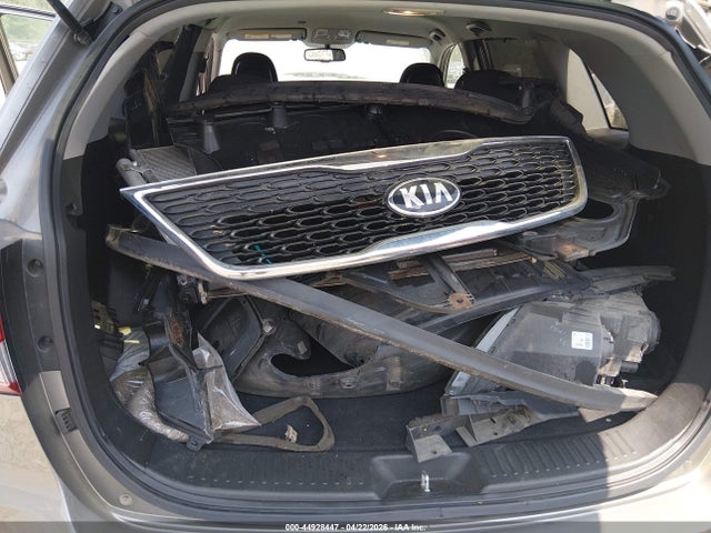 Продажа на аукционе авто 2015 Kia Sorento Lx, vin: 5XYKTCA6XFG591929, номер лота: 44928447