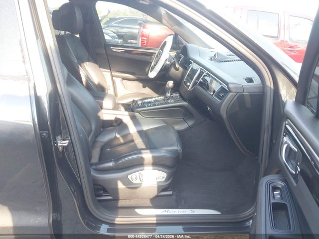 Продаж на аукціоні авто 2017 Porsche Macan S, vin: WP1AB2A54HLB16900, номер лоту: 44928477