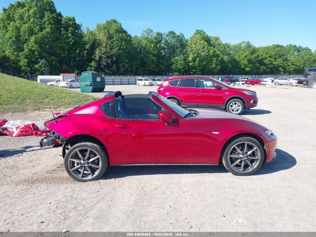 2021 Mazda Mx-5 Miata Rf Grand Touring მანქანა იყიდება აუქციონზე, vin: JM1NDAM77M0457658, აუქციონის ნომერი: 44928493
