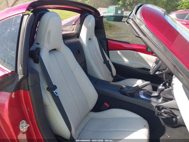 2021 Mazda Mx-5 Miata Rf Grand Touring მანქანა იყიდება აუქციონზე, vin: JM1NDAM77M0457658, აუქციონის ნომერი: 44928493