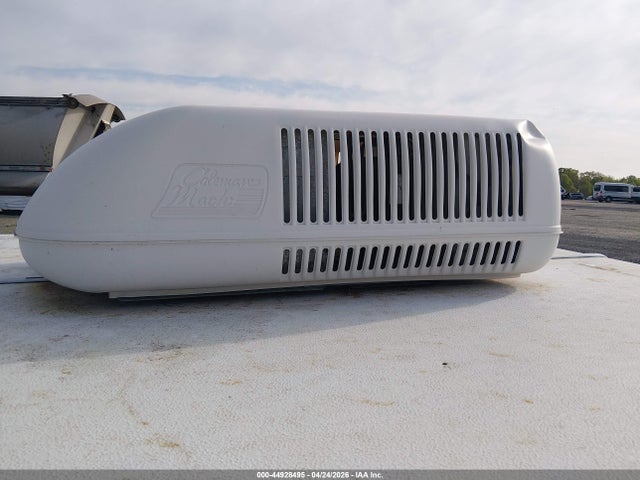 Продажа на аукционе авто 2001 Coleman Other, vin: 4CE676F1617208749, номер лота: 44928495
