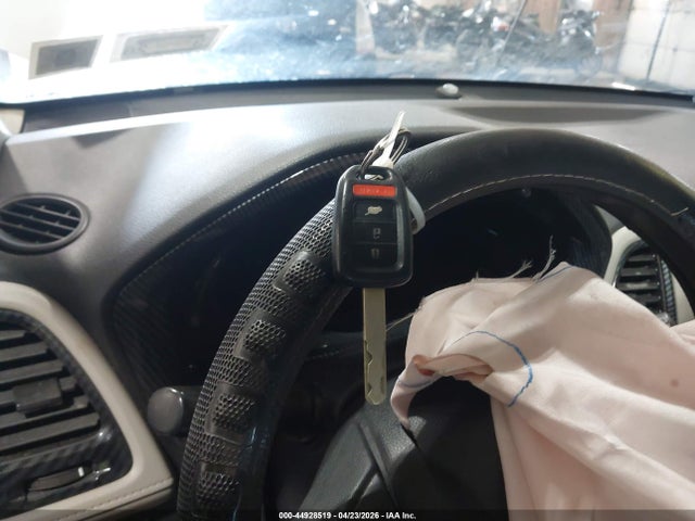 2021 Honda Hr-v Awd Lx მანქანა იყიდება აუქციონზე, vin: 3CZRU6H3XMM715913, აუქციონის ნომერი: 44928519