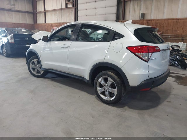 2021 Honda Hr-v Awd Lx მანქანა იყიდება აუქციონზე, vin: 3CZRU6H3XMM715913, აუქციონის ნომერი: 44928519