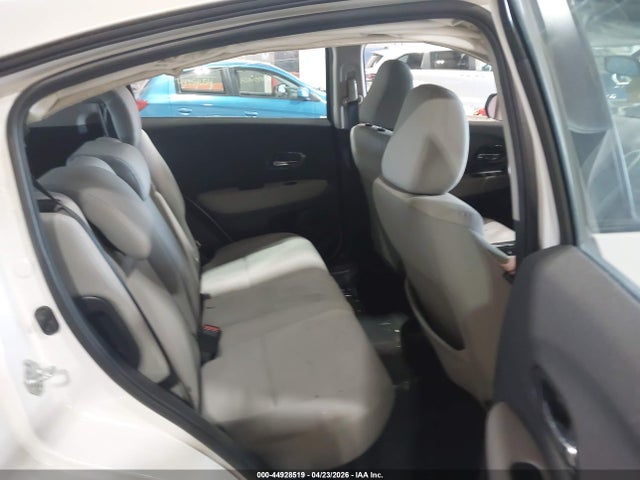2021 Honda Hr-v Awd Lx მანქანა იყიდება აუქციონზე, vin: 3CZRU6H3XMM715913, აუქციონის ნომერი: 44928519