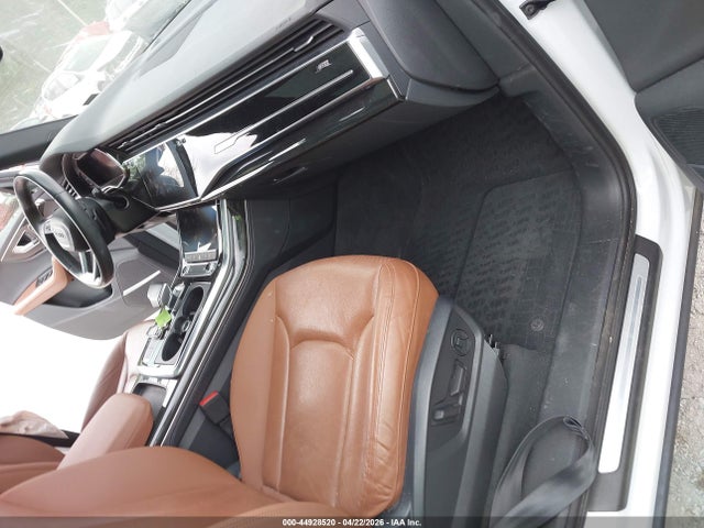 44928520 :رقم المزاد ، WA1LXAF7XMD022695 vin ، 2021 Audi Q7 Premium Plus 55 Tfsi Quattro Tiptronic مزاد بيع