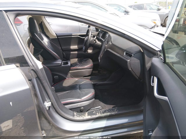 Продажа на аукционе авто 2013 Tesla Model S Performance, vin: 5YJSA1CP0DFP19776, номер лота: 44928525