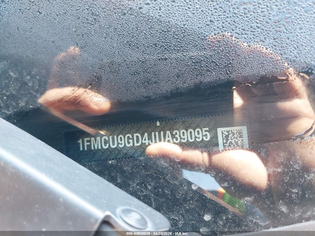 Продаж на аукціоні авто 2018 Ford Escape Se, vin: 1FMCU9GD4JUA39095, номер лоту: 44928526