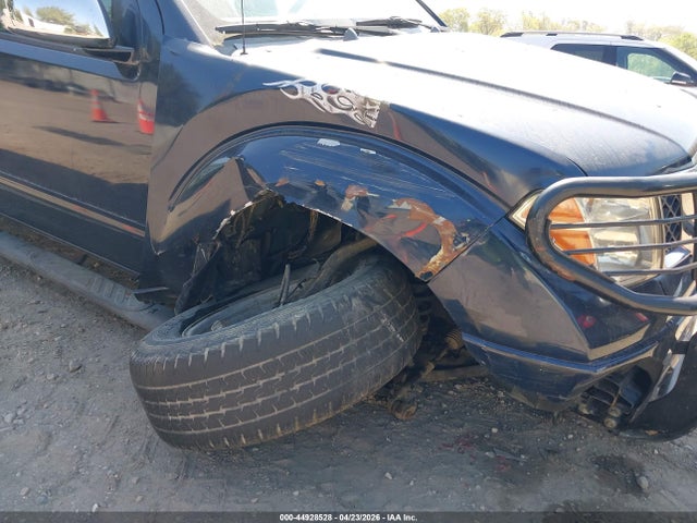 44928528 :رقم المزاد ، 1N6AD07UX6C410813 vin ، 2006 Nissan Frontier Le مزاد بيع