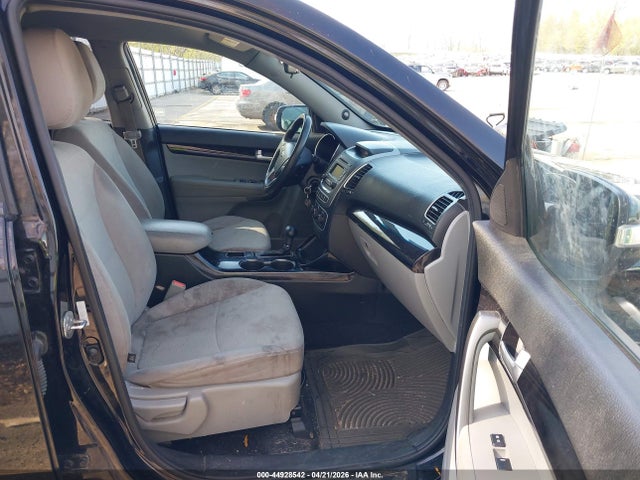 Продаж на аукціоні авто 2014 Kia Sorento Lx, vin: 5XYKT3A67EG537714, номер лоту: 44928542