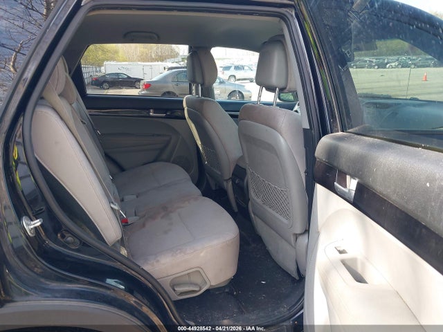 Продаж на аукціоні авто 2014 Kia Sorento Lx, vin: 5XYKT3A67EG537714, номер лоту: 44928542