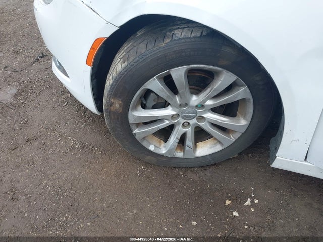 Aukcja sprzedaży 2016 Chrysler 200 Limited, vin: 1C3CCCAB3GN112055, numer aukcji: 44928543