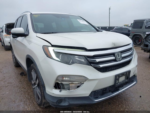 Auction sale of the 2017 Honda Pilot Touring, vin: 5FNYF6H99HB013608, lot number: 44928544