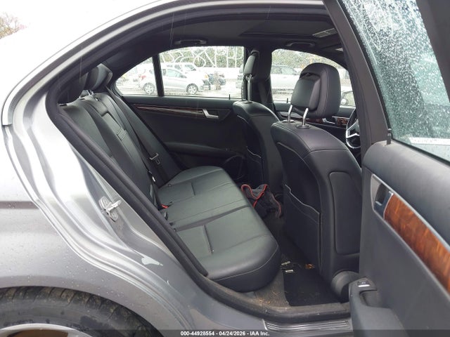44928554 :رقم المزاد ، WDDGF8BB9CF879063 vin ، 2012 Mercedes-benz C 300 Sport 4matic مزاد بيع