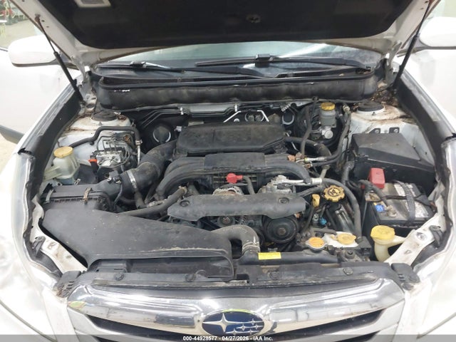 44928577 :رقم المزاد ، 4S4BRBGC1A3368516 vin ، 2010 Subaru Outback 2.5i Premium مزاد بيع