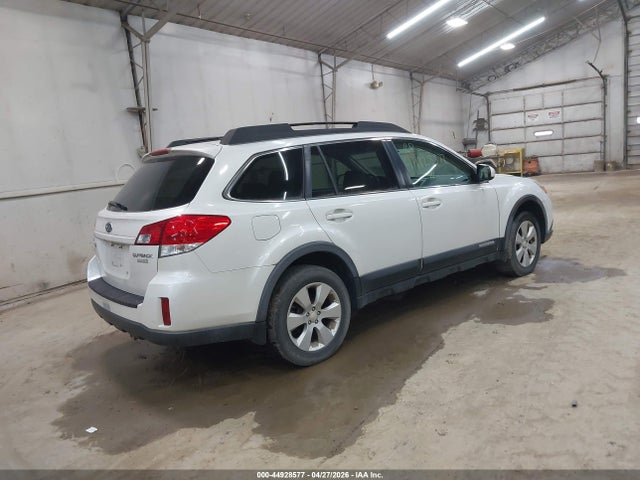 44928577 :رقم المزاد ، 4S4BRBGC1A3368516 vin ، 2010 Subaru Outback 2.5i Premium مزاد بيع