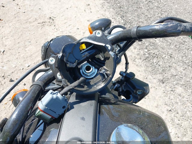INDIAN MOTORCYCLE CO. Scout Sixty Bobber 2025 56KSBV618S3026647 Image 15