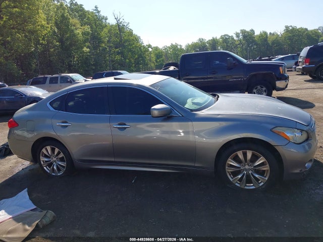 44928608 :رقم المزاد ، JN1BY1AR9EM320215 vin ، 2014 Infiniti Q70 3.7x مزاد بيع