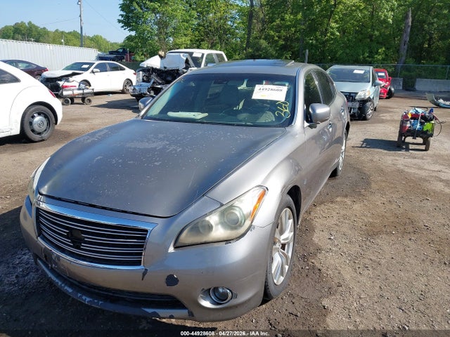 44928608 :رقم المزاد ، JN1BY1AR9EM320215 vin ، 2014 Infiniti Q70 3.7x مزاد بيع