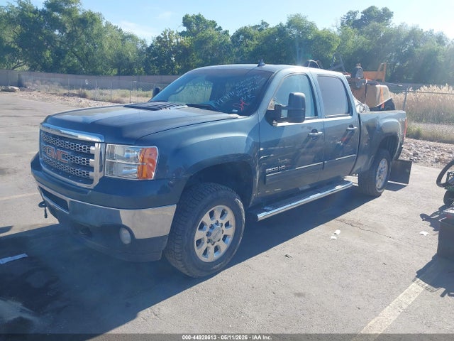 44928613 :رقم المزاد ، 1GT121E83DF230542 vin ، 2013 Gmc Sierra 2500hd Slt مزاد بيع