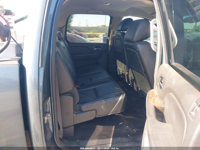 44928613 :رقم المزاد ، 1GT121E83DF230542 vin ، 2013 Gmc Sierra 2500hd Slt مزاد بيع