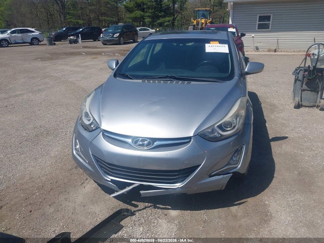 Продажа на аукционе авто 2015 Hyundai Elantra Se, vin: 5NPDH4AE3FH581484, номер лота: 44928659