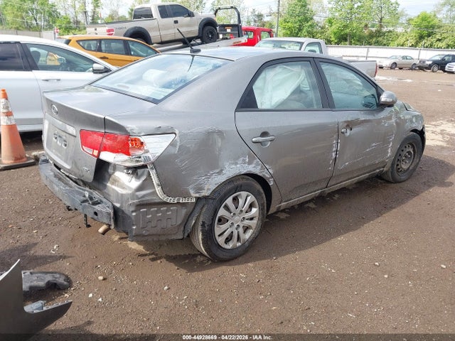 44928669 :رقم المزاد ، KNAFU4A22A5205228 vin ، 2010 Kia Forte Ex مزاد بيع