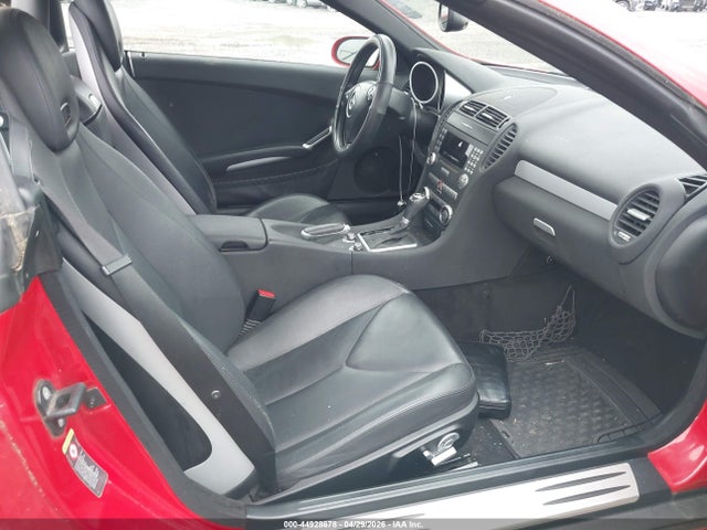 44928678 :رقم المزاد ، WDBWK56F85F036924 vin ، 2005 Mercedes-benz Slk 350 مزاد بيع