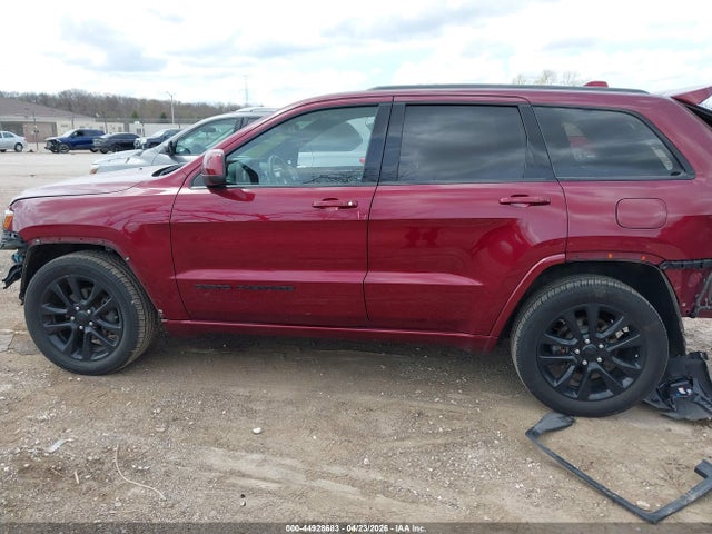 2017 Jeep Grand Cherokee Altitude 4x4 მანქანა იყიდება აუქციონზე, vin: 1C4RJFAG5HC767128, აუქციონის ნომერი: 44928683