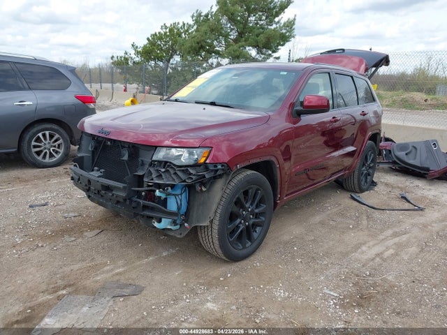 2017 Jeep Grand Cherokee Altitude 4x4 მანქანა იყიდება აუქციონზე, vin: 1C4RJFAG5HC767128, აუქციონის ნომერი: 44928683