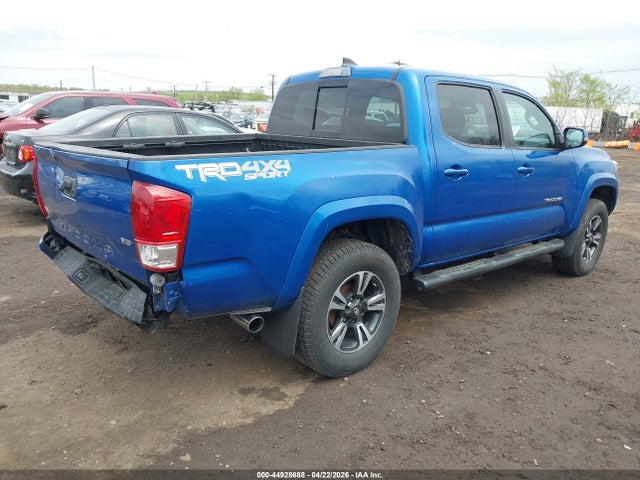 44928688 :رقم المزاد ، 3TMCZ5AN5HM093164 vin ، 2017 Toyota Tacoma Trd Sport مزاد بيع