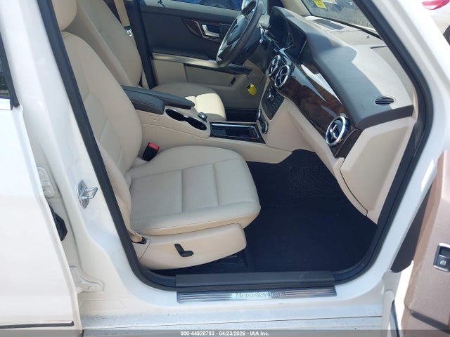 44928703 :رقم المزاد ، WDCGG0EB9EG218757 vin ، 2014 Mercedes-benz Glk 250 Bluetec 4matic مزاد بيع