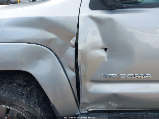 5TFMU4FN5EX021005 Toyota Tacoma V6