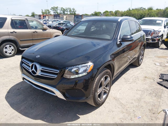44928870 :رقم المزاد ، WDC0G4JB2KV163641 vin ، 2019 Mercedes-benz Glc 300 مزاد بيع