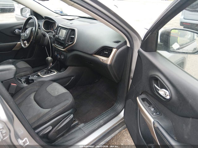 Продажа на аукционе авто 2017 Jeep Cherokee Altitude Fwd, vin: 1C4PJLAB1HW653054, номер лота: 44928887