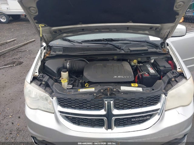 2011 Dodge Grand Caravan Crew მანქანა იყიდება აუქციონზე, vin: 2D4RN5DG1BR805305, აუქციონის ნომერი: 44928892