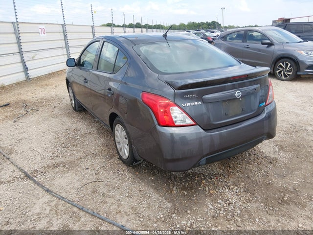 2015 Nissan Versa 1.6 S+ მანქანა იყიდება აუქციონზე, vin: 3N1CN7AP9FL851800, აუქციონის ნომერი: 44928894