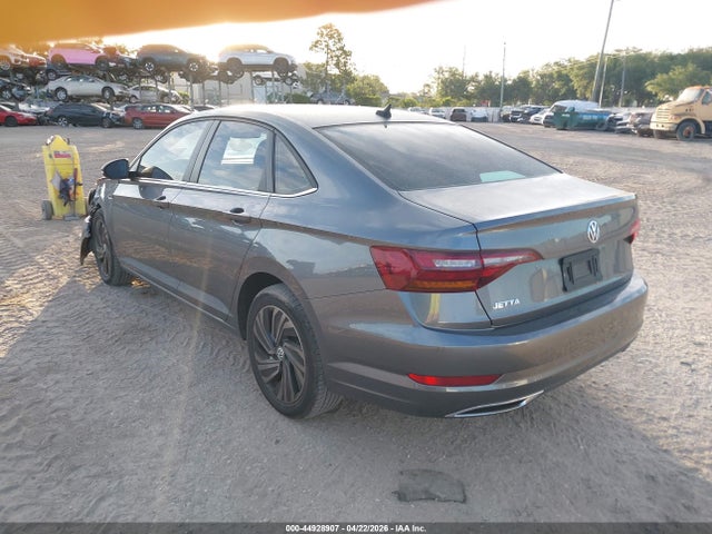 44928907 :رقم المزاد ، 3VWGB7BU1KM225610 vin ، 2019 Volkswagen Jetta 1.4t Sel Premium مزاد بيع