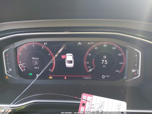 44928907 :رقم المزاد ، 3VWGB7BU1KM225610 vin ، 2019 Volkswagen Jetta 1.4t Sel Premium مزاد بيع