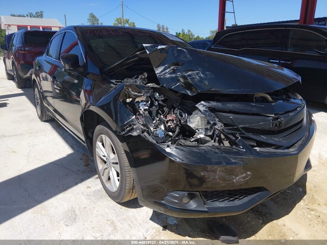44928922 :رقم المزاد ، 19VDE1F74DE000330 vin ، 2013 Acura Ilx 2.0l مزاد بيع