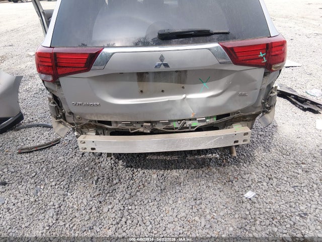 44928934 :رقم المزاد ، JA4AD3A32LZ030324 vin ، 2020 Mitsubishi Outlander Le 2.4/se 2.4/sel 2.4/sp 2.4 مزاد بيع