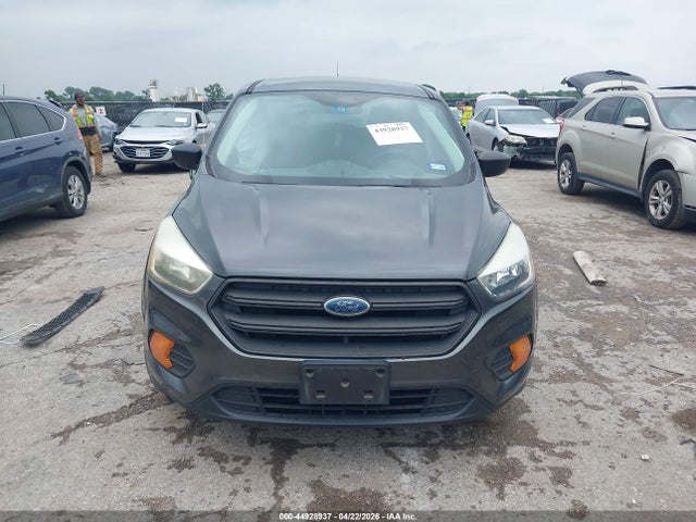 Продаж на аукціоні авто 2017 Ford Escape S, vin: 1FMCU0F79HUE23259, номер лоту: 44928937
