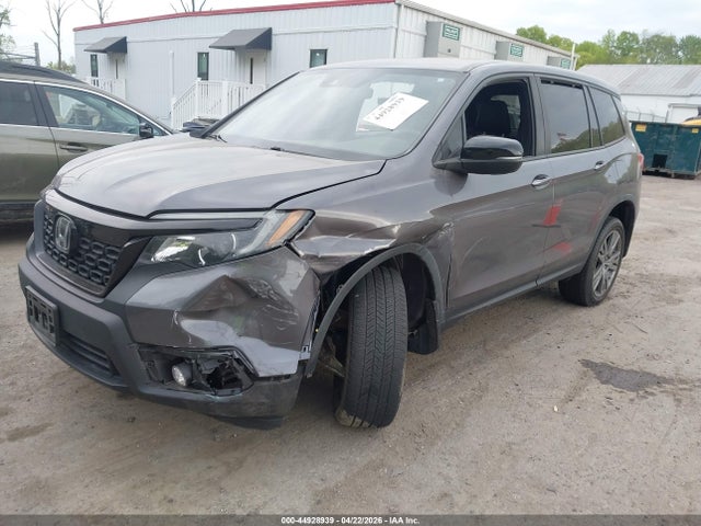 44928939 :رقم المزاد ، 5FNYF8H57LB018842 vin ، 2020 Honda Passport Awd Ex-l مزاد بيع