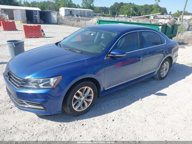 2017 Volkswagen Passat 1.8t S მანქანა იყიდება აუქციონზე, vin: 1VWAT7A38HC024311, აუქციონის ნომერი: 44928946