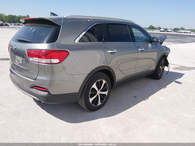 44928960 :رقم المزاد ، 5XYPHDA58HG296741 vin ، 2017 Kia Sorento 3.3l Ex مزاد بيع