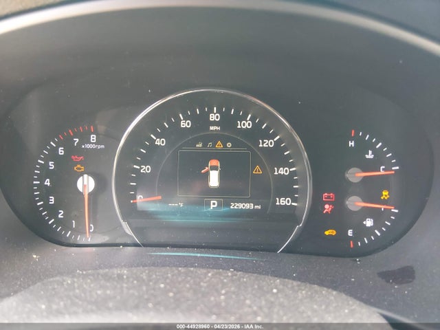 44928960 :رقم المزاد ، 5XYPHDA58HG296741 vin ، 2017 Kia Sorento 3.3l Ex مزاد بيع