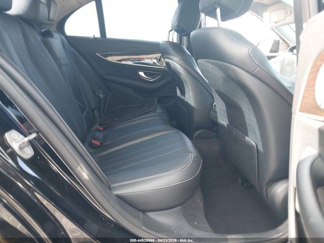 44928966 :رقم المزاد ، WDDZF4JB5HA047484 vin ، 2017 Mercedes-benz E 300 مزاد بيع