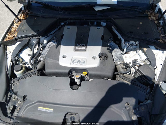 44928994 :رقم المزاد ، JN1BV7AR9FM406041 vin ، 2015 Infiniti Q50 Premium مزاد بيع