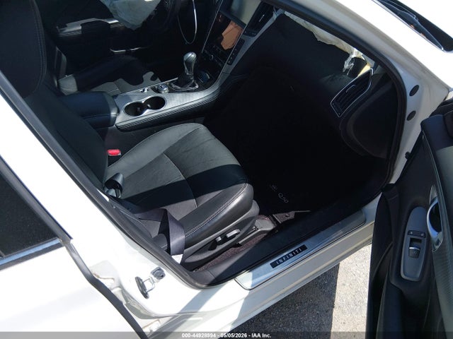 44928994 :رقم المزاد ، JN1BV7AR9FM406041 vin ، 2015 Infiniti Q50 Premium مزاد بيع