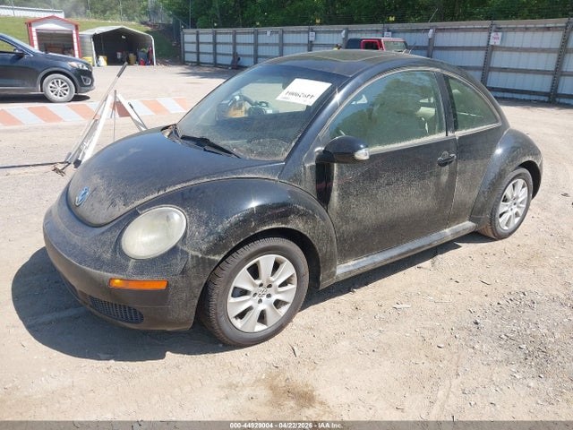 44929004 :رقم المزاد ، 3VWRW31CX9M514591 vin ، 2009 Volkswagen New Beetle 2.5l مزاد بيع