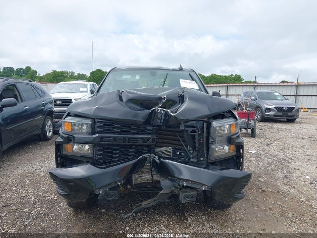 44929021 :رقم المزاد ، 1GCPYBEK6MZ402555 vin ، 2021 Chevrolet Silverado 1500 4wd  Short Bed Custom مزاد بيع